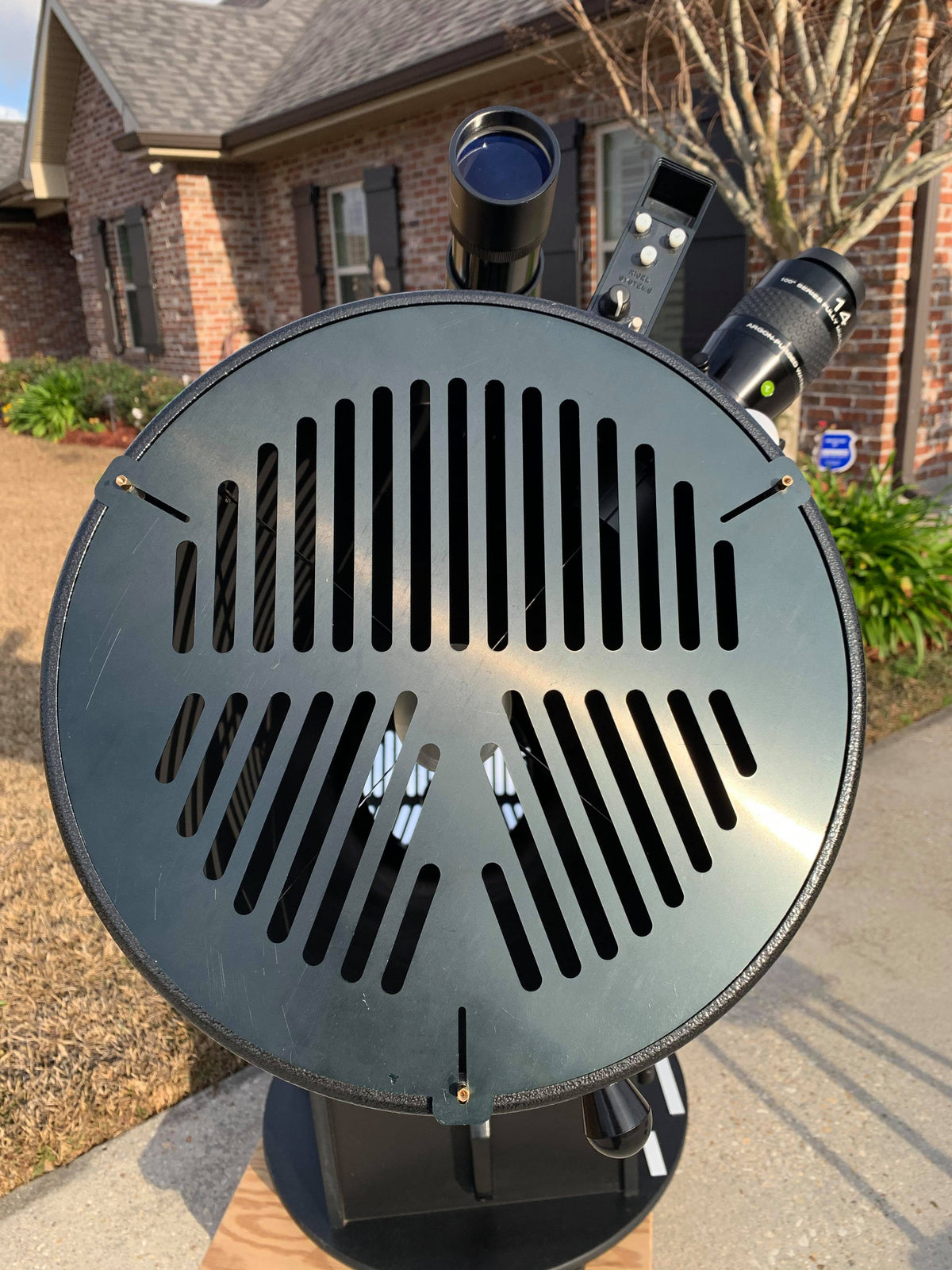 10-inch telescope Bahtinov focus mask for astrophotography